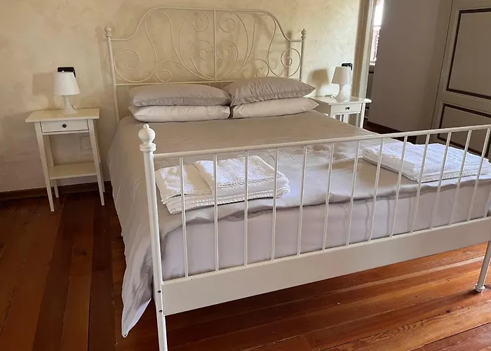 Vsc - In Storica Vista E Piscina Lägenhet