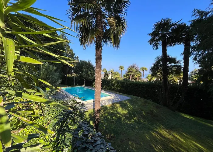 Vsc - In Storica Vista E Piscina Lägenhet Lesa