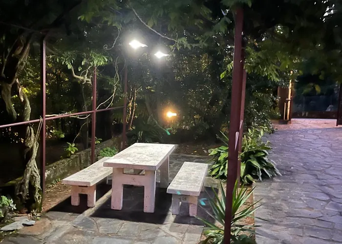 Vsc - In Storica Vista E Piscina *